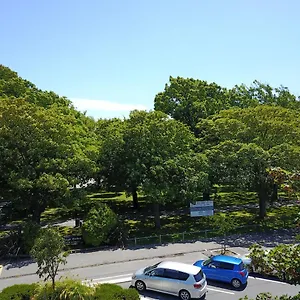  Apartment Modern 1 Bedroom Across From Hagley Park